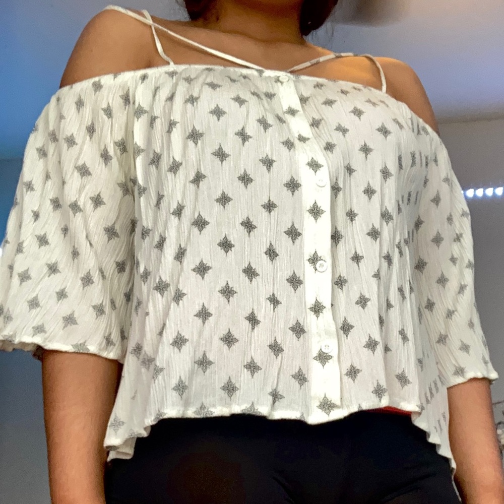 White and gray blouse